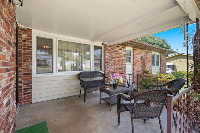 4006 W Juno Street, Springfield, MO 65802