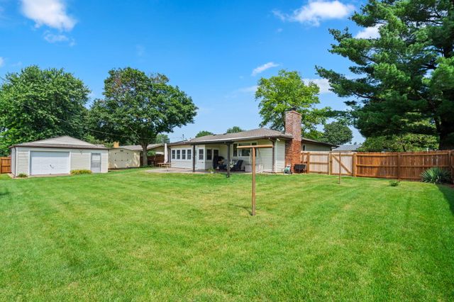 4006 W Juno Street, Springfield, MO 65802