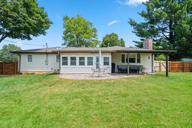 4006 W Juno Street, Springfield, MO 65802