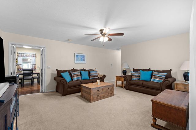 4006 W Juno Street, Springfield, MO 65802