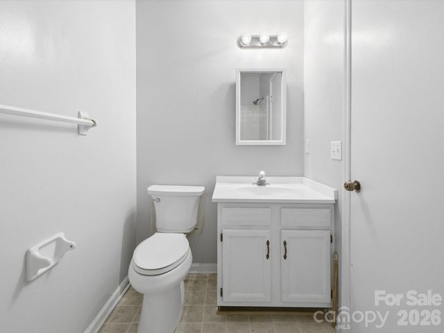 6146 Meadow Rose Lane, Charlotte, NC 28215