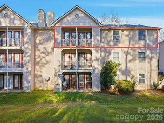 6146 Meadow Rose Lane, Charlotte, NC 28215