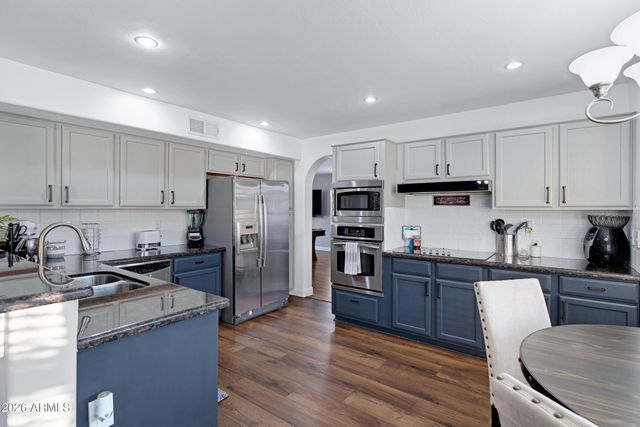 6544 E PORTIA Street, Mesa, AZ 85215
