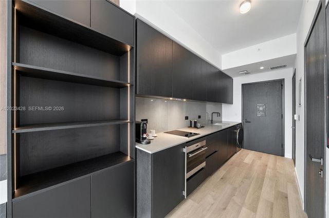 20 NE 11th St 2503B, Miami, FL 33132