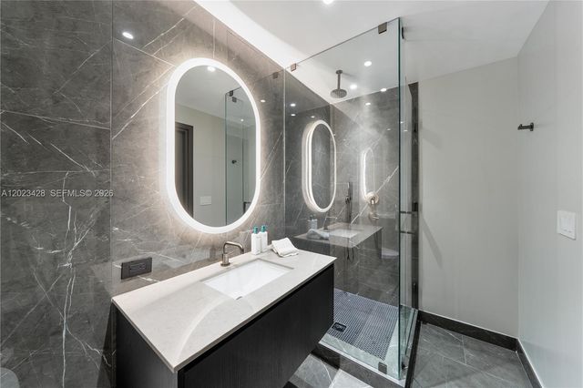 20 NE 11th St 2503B, Miami, FL 33132