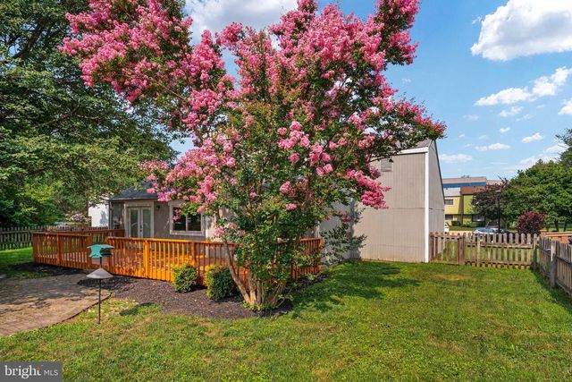408 ARKANSAS AVE, Herndon, VA 20170