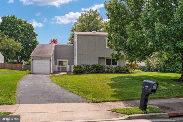 408 ARKANSAS AVE, Herndon, VA 20170
