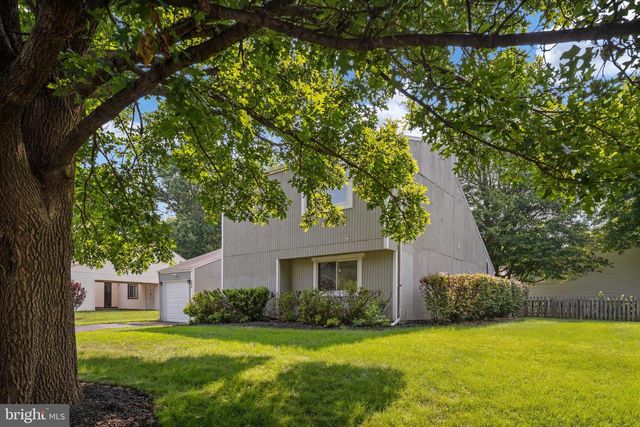 408 ARKANSAS AVE, Herndon, VA 20170
