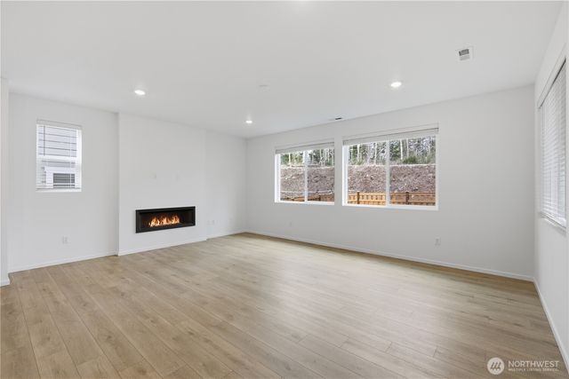 20444 Myrtle Place E, Bonney Lake, WA 98391