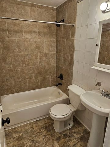 113 E Forrest Lane, Deer Park, TX 77536