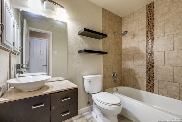 7538 Tantivity, San Antonio, TX 78249