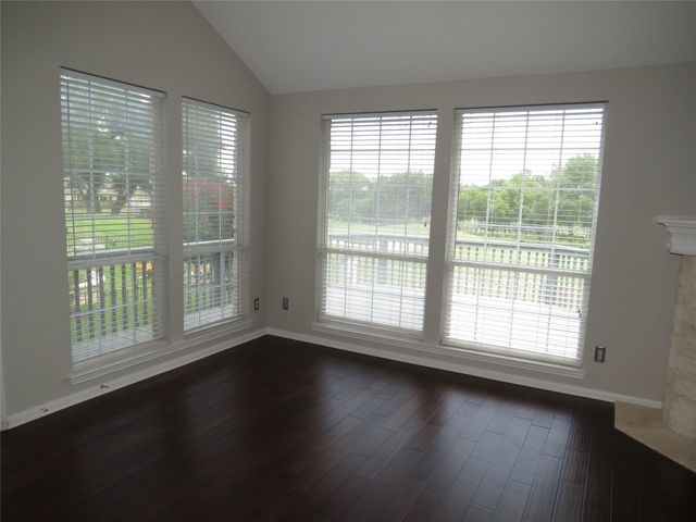 4008 Sable Oaks DR, Round Rock, TX 78664