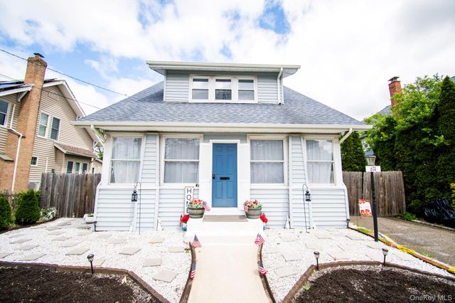 671 Arlington Avenue, Baldwin, NY 11510