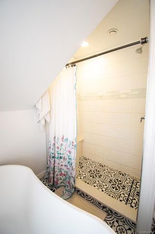 671 Arlington Avenue, Baldwin, NY 11510