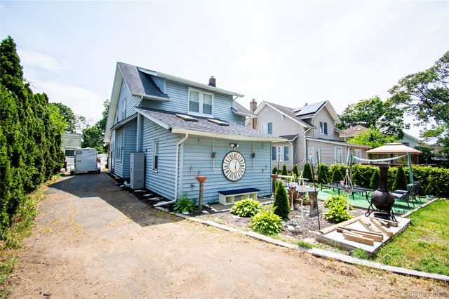 671 Arlington Avenue, Baldwin, NY 11510