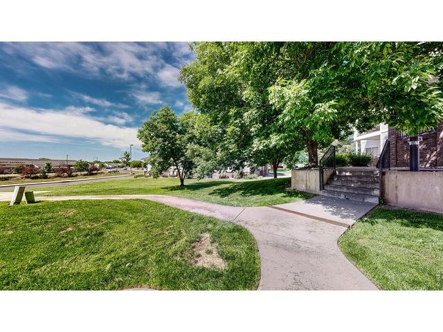 950 52nd Avenue Ct C-4, Greeley, CO 80634