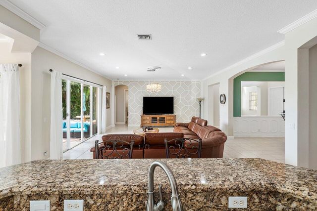 7346 Denicola Lane, Lake Worth, FL 33467