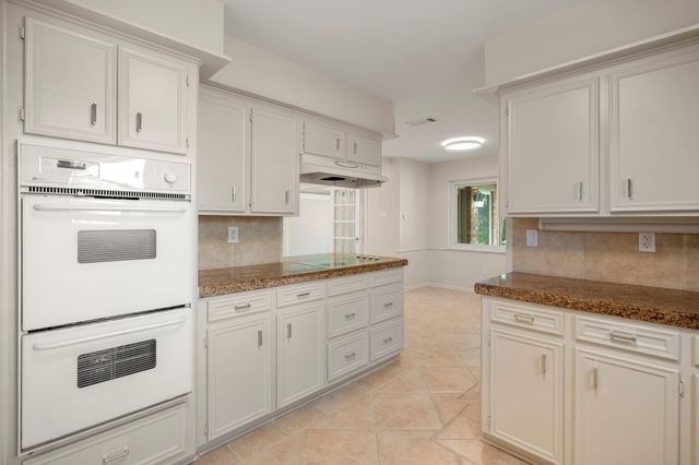 11611 Primwood Drive, Houston, TX 77070