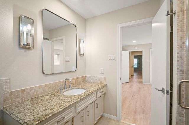 11611 Primwood Drive, Houston, TX 77070