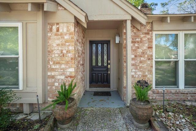 11611 Primwood Drive, Houston, TX 77070