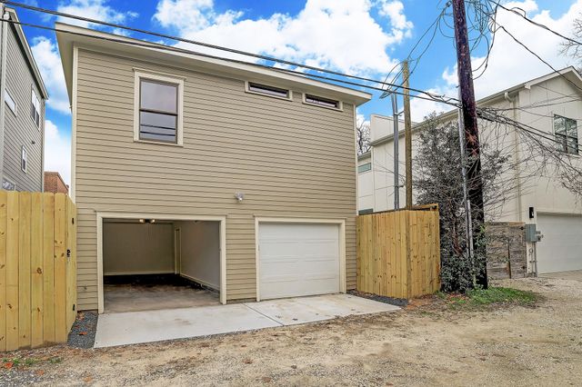 415 E 27th Street A, Houston, TX 77008