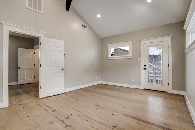 415 E 27th Street A, Houston, TX 77008