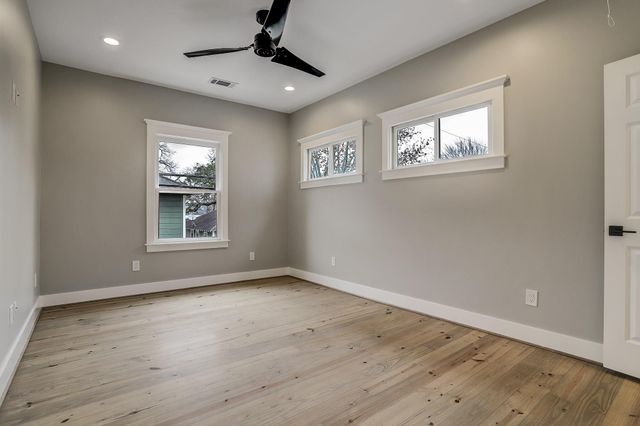 415 E 27th Street A, Houston, TX 77008
