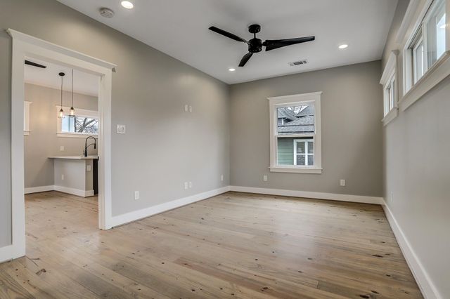 415 E 27th Street A, Houston, TX 77008