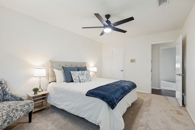 6029 Harrison Way, Watauga, TX 76148