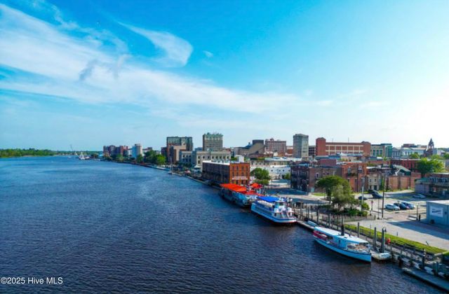 5800 Harebell Road 208, Leland, NC 28451