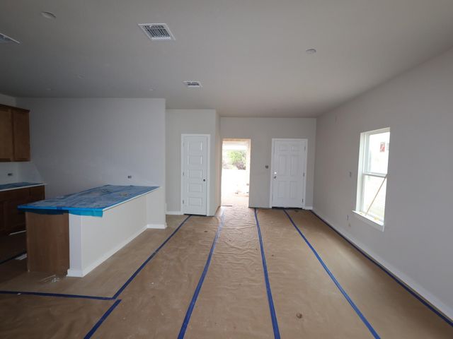 156 Heritage Forest PKWY, Dripping Springs, TX 78620