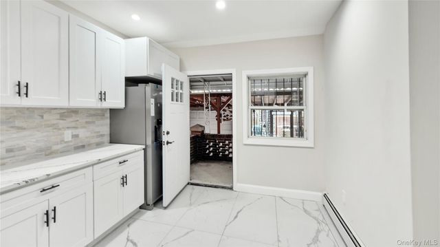 10334 110th Street, Richmond Hill, NY 11419