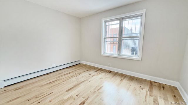 10334 110th Street, Richmond Hill, NY 11419