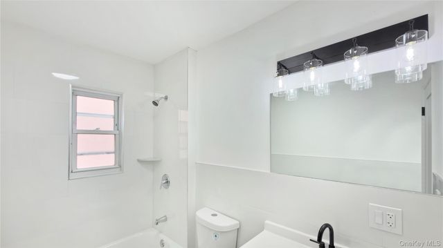 10334 110th Street, Richmond Hill, NY 11419