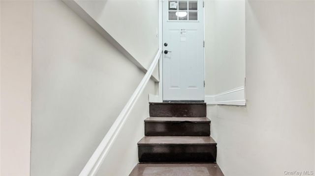 10334 110th Street, Richmond Hill, NY 11419