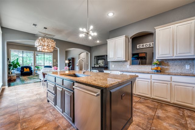881 WILLOWMIST Drive, Prosper, TX 75078