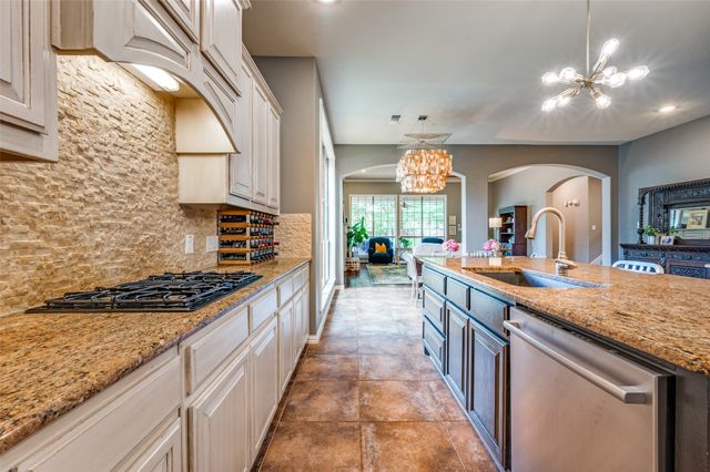 881 WILLOWMIST Drive, Prosper, TX 75078
