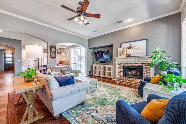 881 WILLOWMIST Drive, Prosper, TX 75078