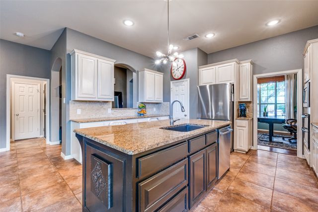 881 WILLOWMIST Drive, Prosper, TX 75078