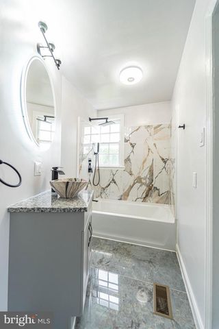 3232 N ROLLING RD, Baltimore, MD 21244
