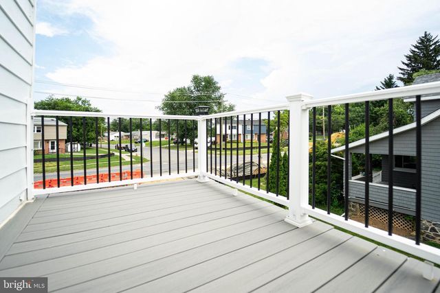 3232 N ROLLING RD, Baltimore, MD 21244