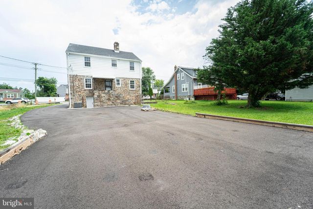 3232 N ROLLING RD, Baltimore, MD 21244