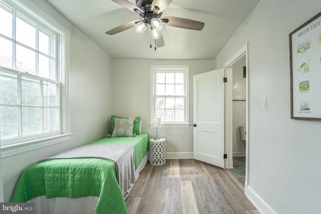 3232 N ROLLING RD, Baltimore, MD 21244