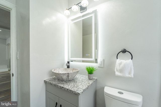 3232 N ROLLING RD, Baltimore, MD 21244