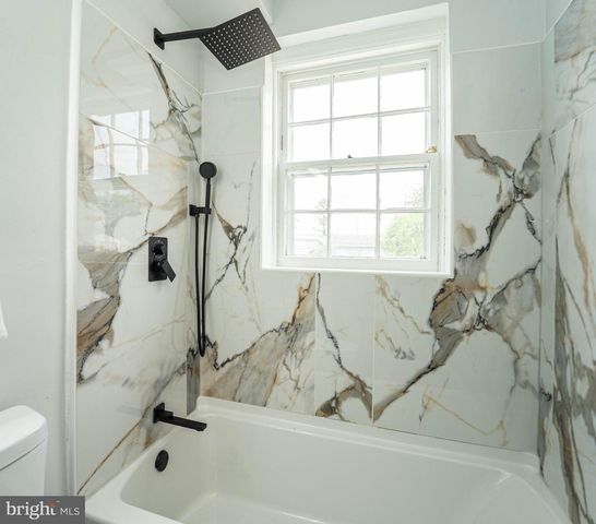 3232 N ROLLING RD, Baltimore, MD 21244