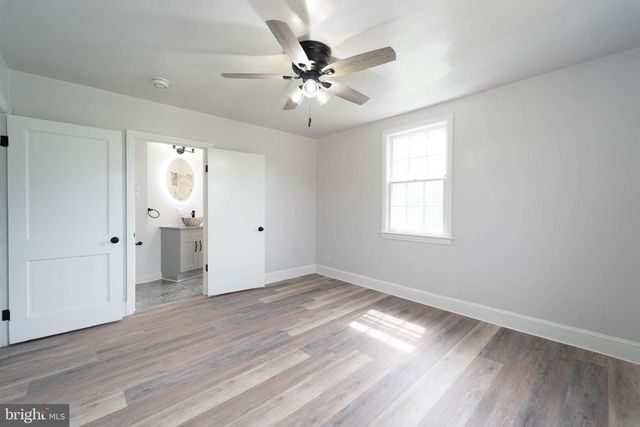 3232 N ROLLING RD, Baltimore, MD 21244