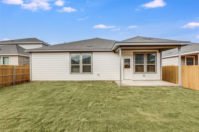 144 Janice RD, Taylor, TX 76574