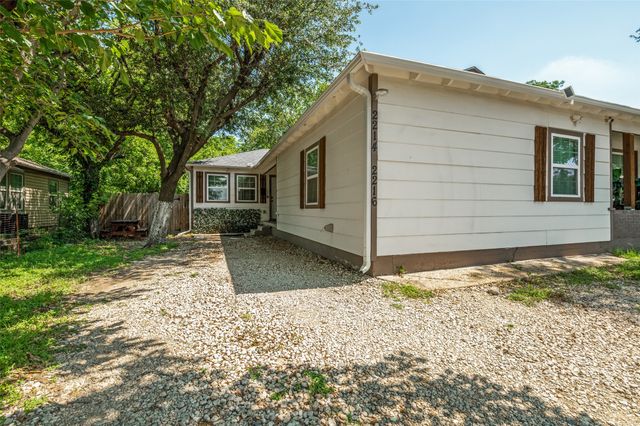 2214 Pine Street, Grand Prairie, TX 75050