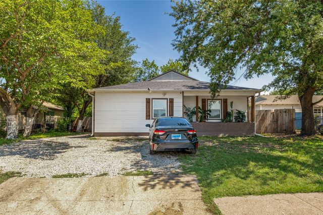 2214 Pine Street, Grand Prairie, TX 75050