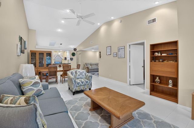 6367 Pointe Pleasant Circle, Delray Beach, FL 33484